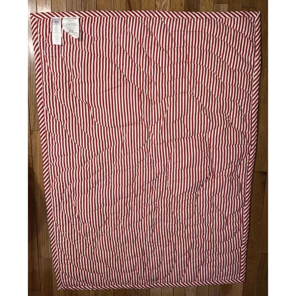 West Elm Christmas Eve Santa Delivery Baby Quilt - Picture 4 of 5